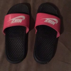 Pink nike slides